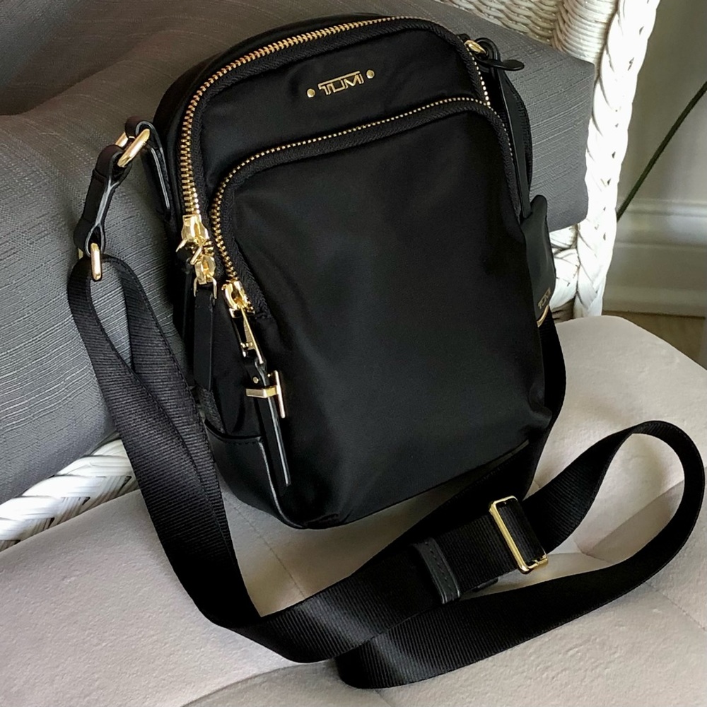 TUMI Ruma Crossbody EUC